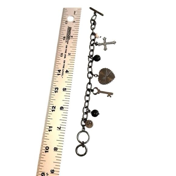 Guess Gunmetal Heart Charm Bracelet - Picture 10 of 10